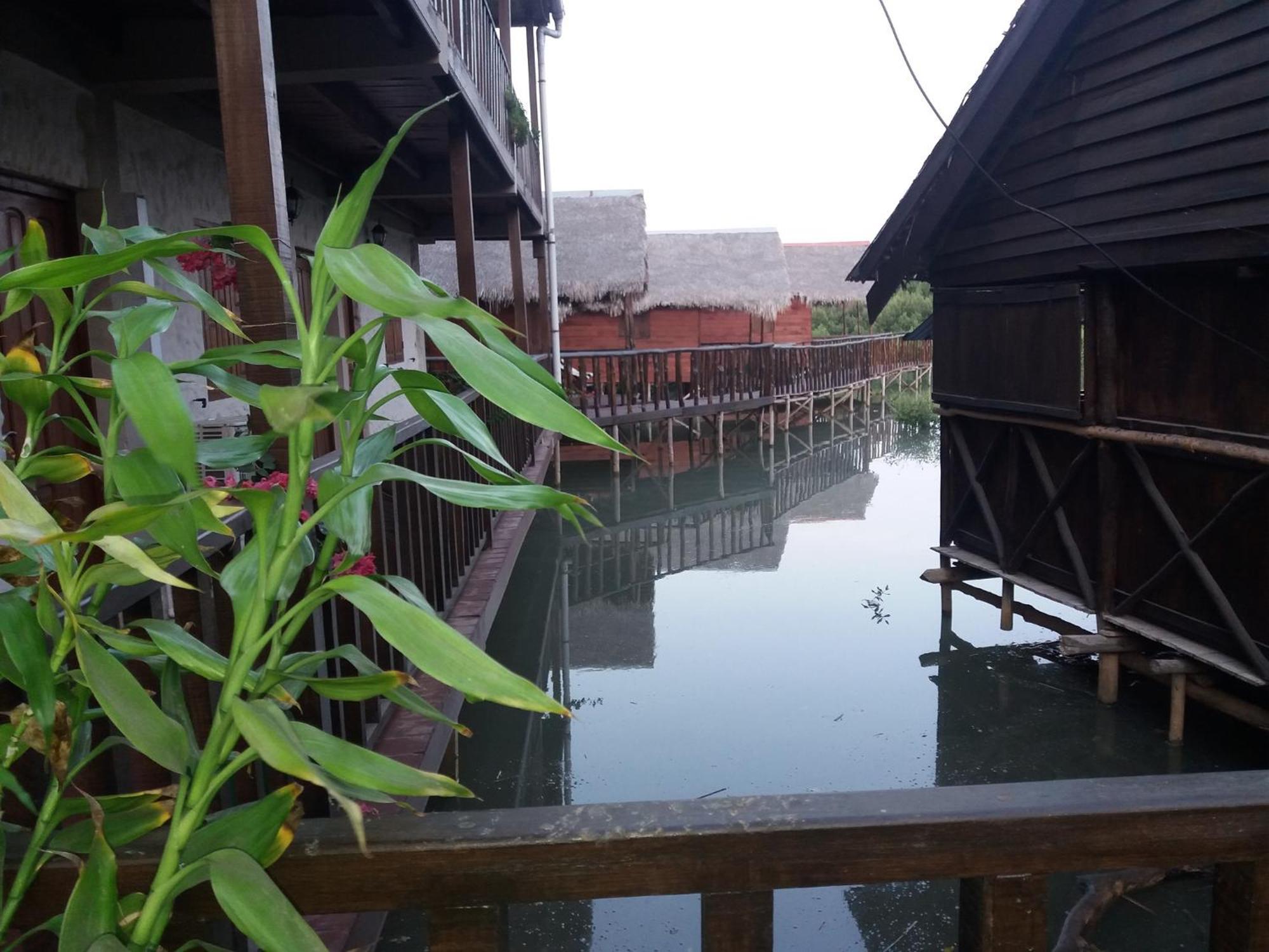 Hotel La Capannina Chez Lea Morondava Exteriér fotografie